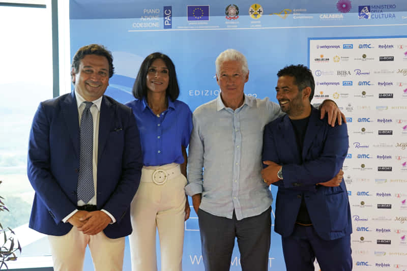 Magna Graecia Film Festival 2022 - Fausto Orsomarso, Giusi Princi, Richard Gere e Gianvito Casadonte (foto Antonio Raffaele)
